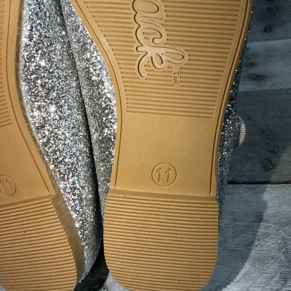 Cat & Jack Girls Silver Glitter Mary Jane Flats Dress Shoes Size 11 Sparkle